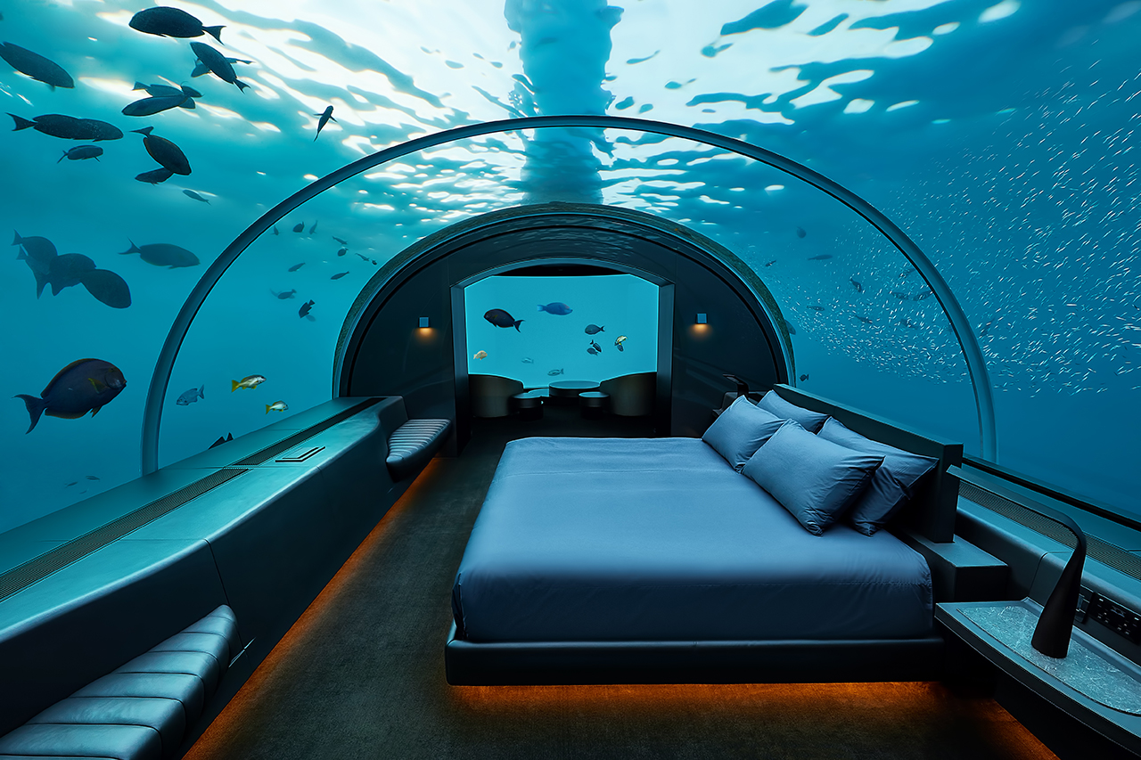 Hotel Conrad Maldives room under water